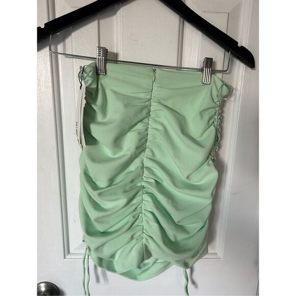 Zara lime green topped up with crunched up sides size small runs like extra smal - Picture 3 of 7